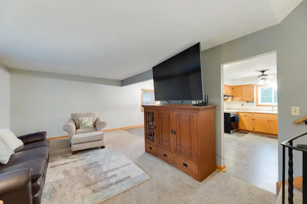 2nd image of S93w31289 County Rd Nn, Mukwonago, WI 53149 | MLS# 1973842