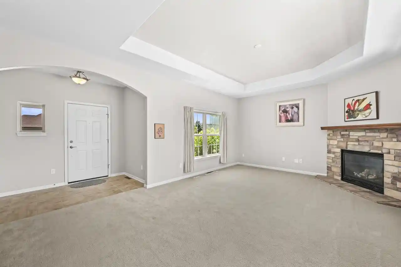 4th image of W179n11493 Blackstone Cir Cir, Germantown, WI 53022