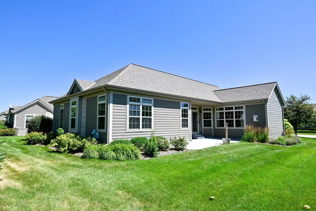 35th image of W179n11493 Blackstone Circle Circle #3, Germantown, WI 53022 | MLS# 1973852