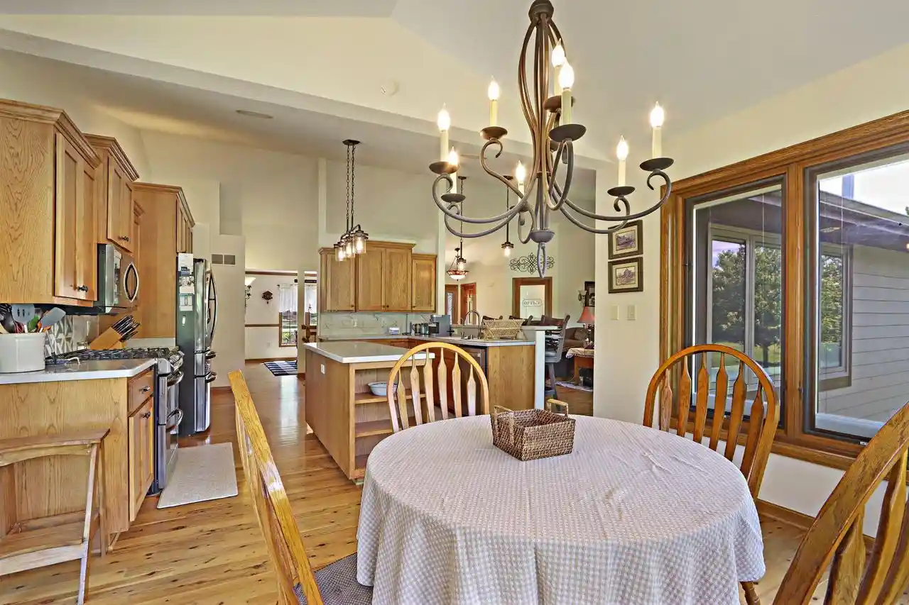 Photo 4 of Single family home for sale at 6724 Horseshoe Trail Trail, Burlington, WI 53105 | MLS# 1973853 | Listing updated on 2026-09-01