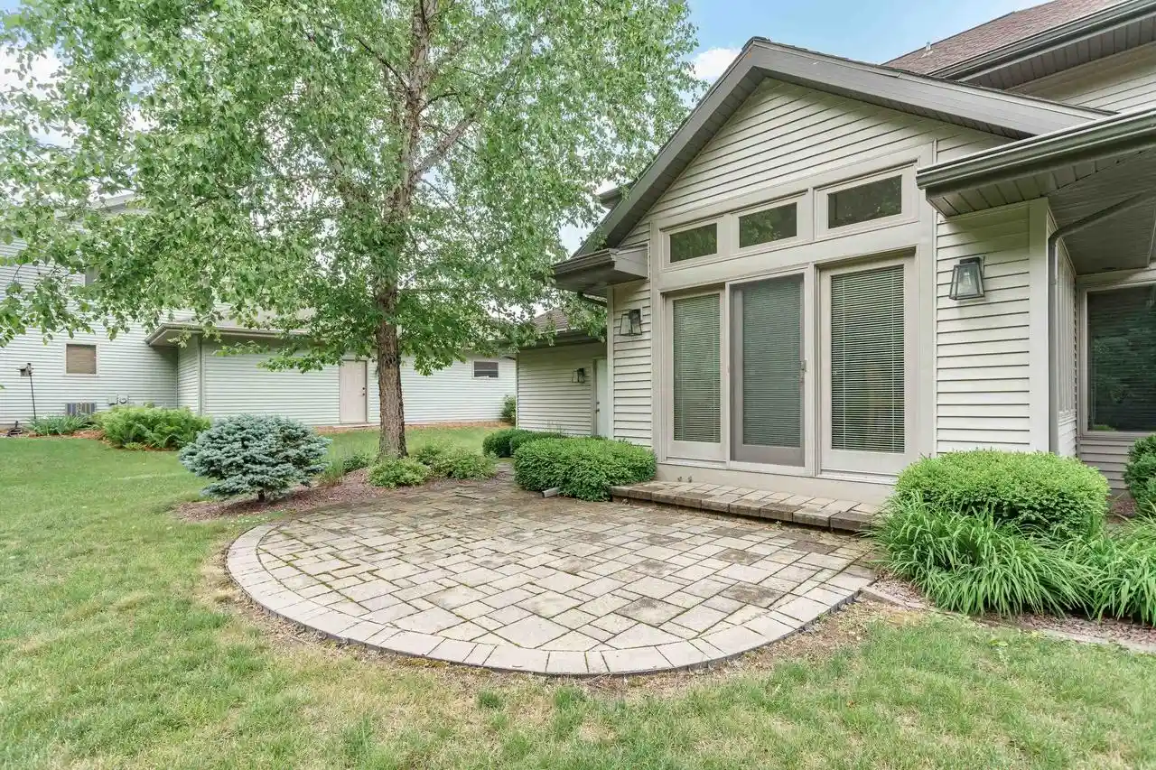3rd image of 3742 Bluewing Pl Pl, Janesville, WI 53546 | MLS# 2029184