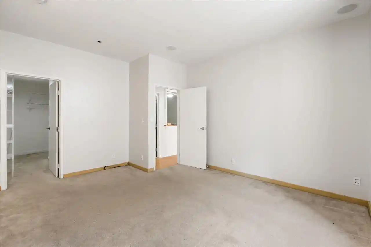 4th image of 234 N Broadway #418, Milwaukee, WI 53202 | MLS# 1973854