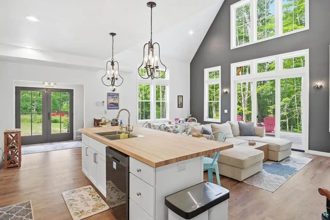 Photo 4 of Single family home for sale at 3341 Stockton Rd Rd, La Pointe, WI 54850 | MLS# 6127050 | Listing updated on 2026-08-05