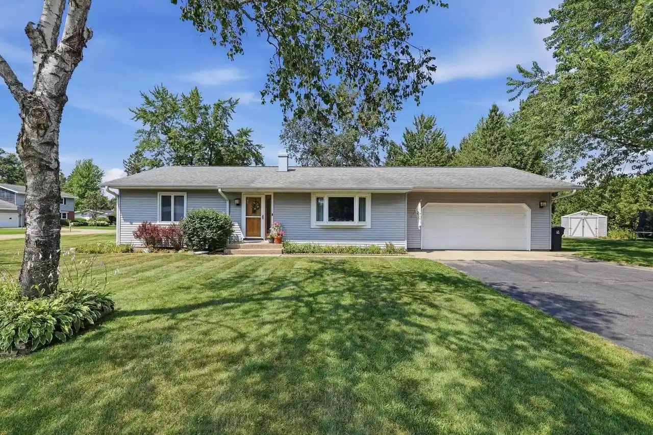 Photo 1 of Single family home for sale at 332 Verrill Street Street, Stevens Point, WI 54481 | MLS# 22603623 | Listing updated on 2026-09-09