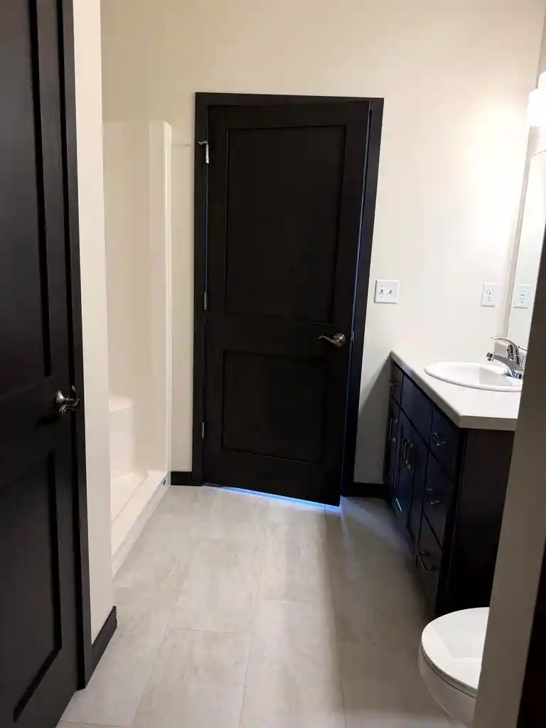 Photo 4 of Single family home for sale at 943 Enclave Ct, De Pere, WI 54115 | MLS# 50330008 | Listing updated on 2026-10-29
