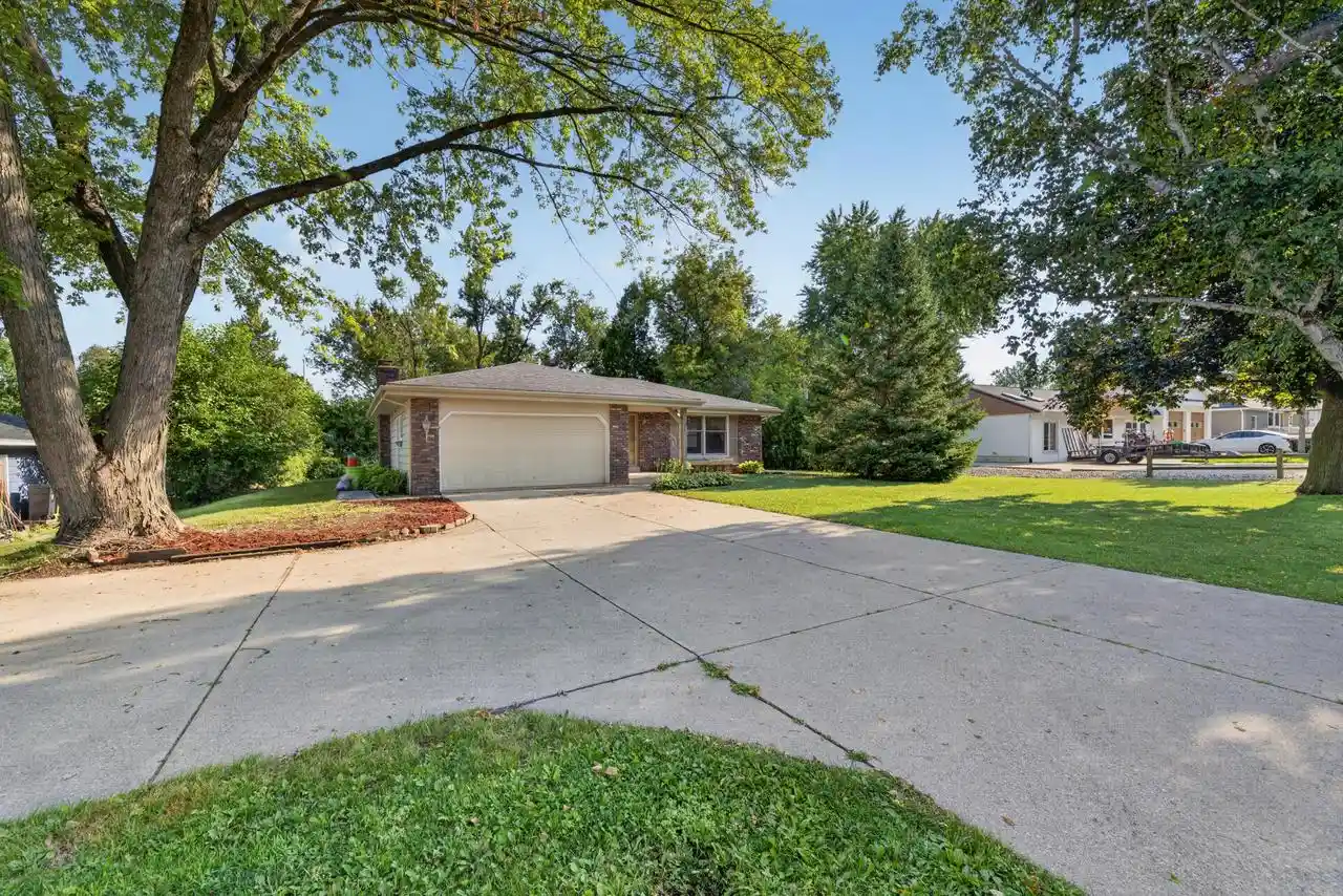 1st image of N56w29354 County Road K Road Road, Hartland, WI 53029 | MLS# 1973865