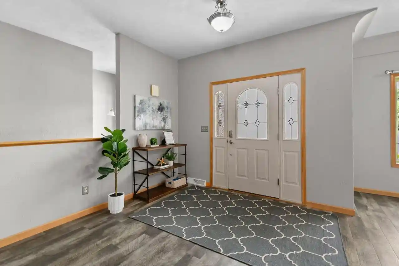 Photo 2 of Single family home for sale at 214 Brookwood Dr Dr, Hortonville, WI 54944 | MLS# 50330013 | Listing updated on 2026-09-06