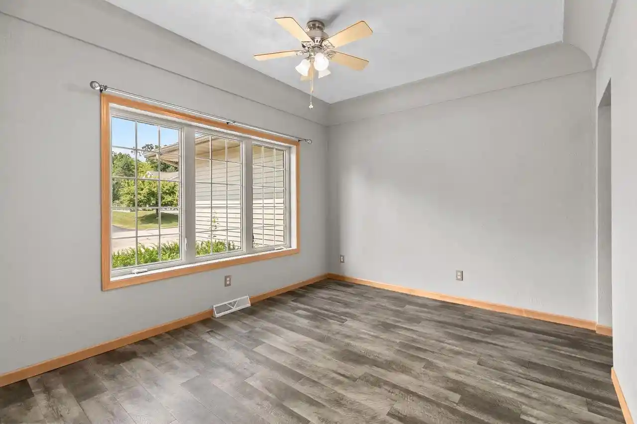 Photo 4 of Single family home for sale at 214 Brookwood Dr Dr, Hortonville, WI 54944 | MLS# 50330013 | Listing updated on 2026-09-06