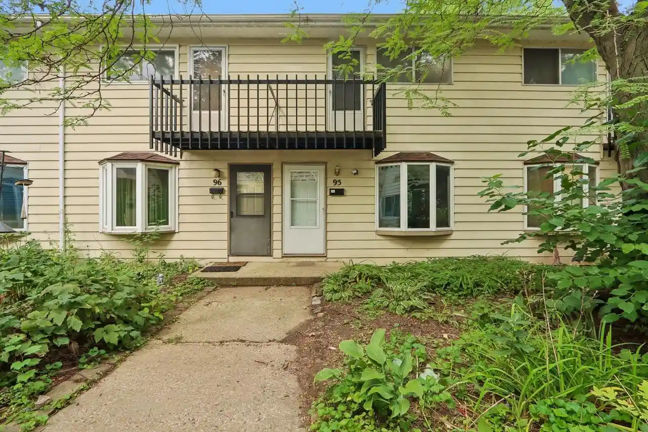 Photo 1 of Sale Pending at 95 S Lakewood Gdns Ln, Madison, WI 53704 | MLS# 2029195 | Listing updated on 2026-09-15