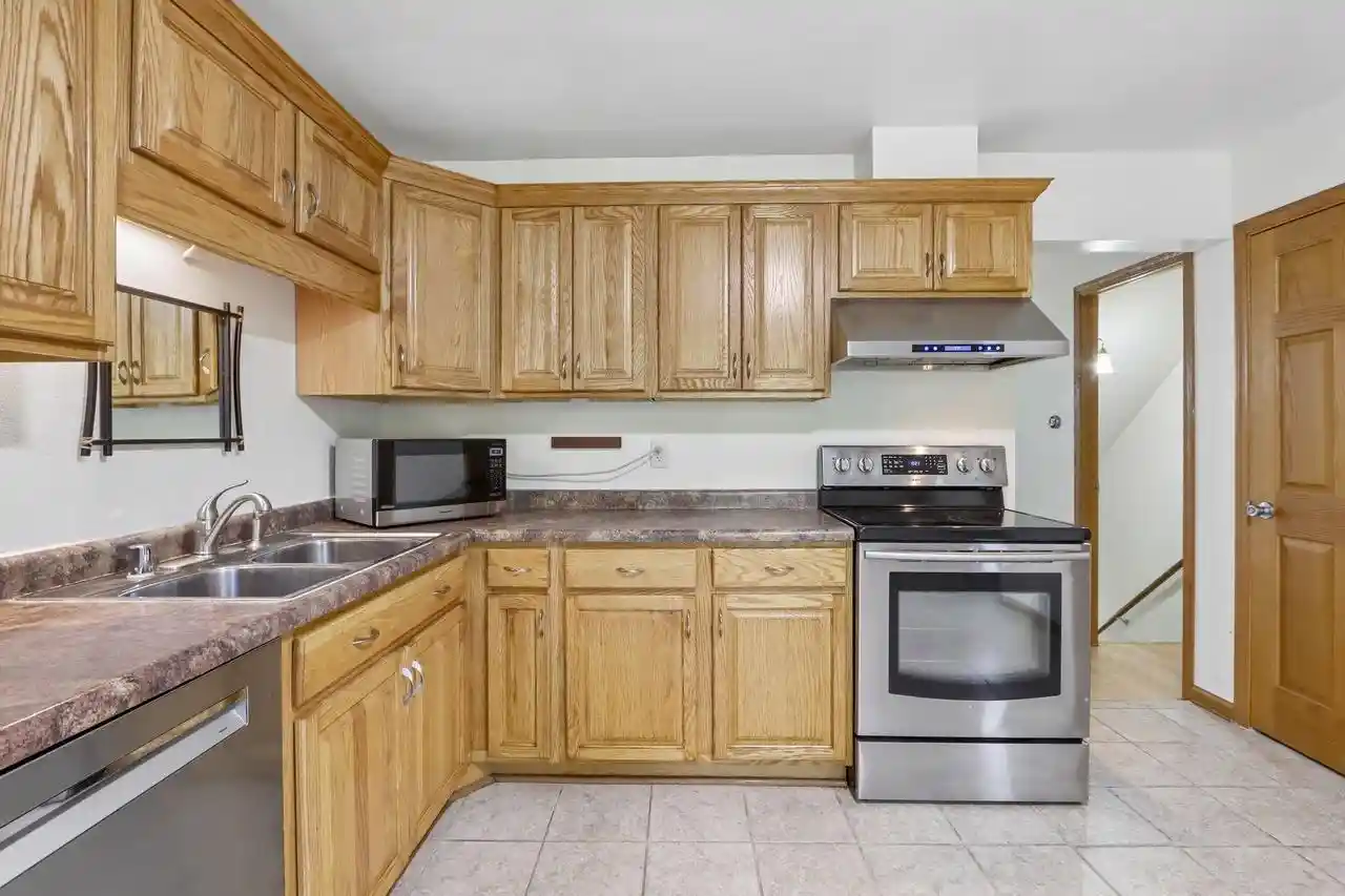 Photo 3 of Sale Pending at 95 S Lakewood Gdns Ln, Madison, WI 53704 | MLS# 2029195 | Listing updated on 2026-09-15
