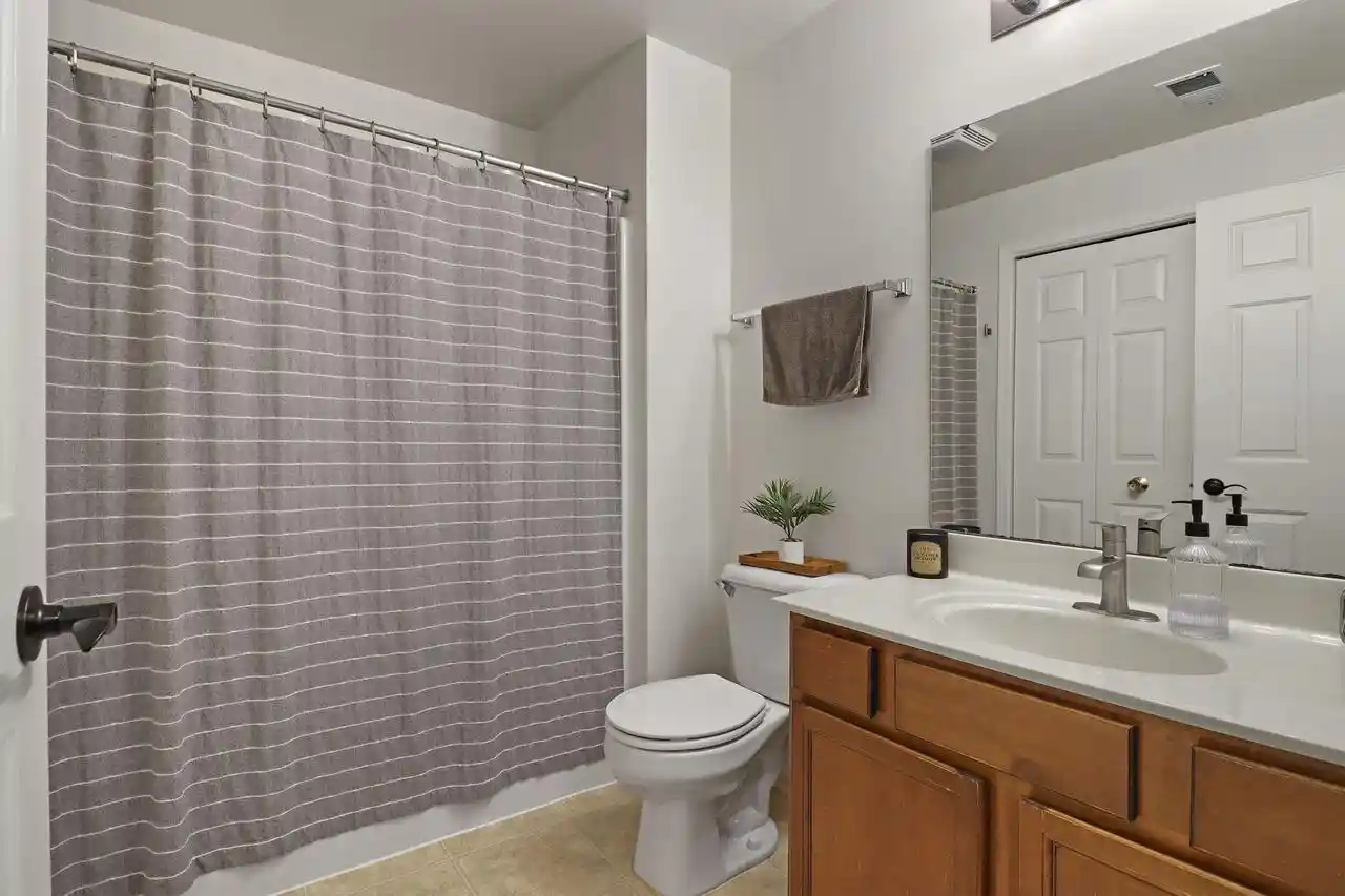 3rd image of 1507 24th Ave Ave, Kenosha, WI 53140