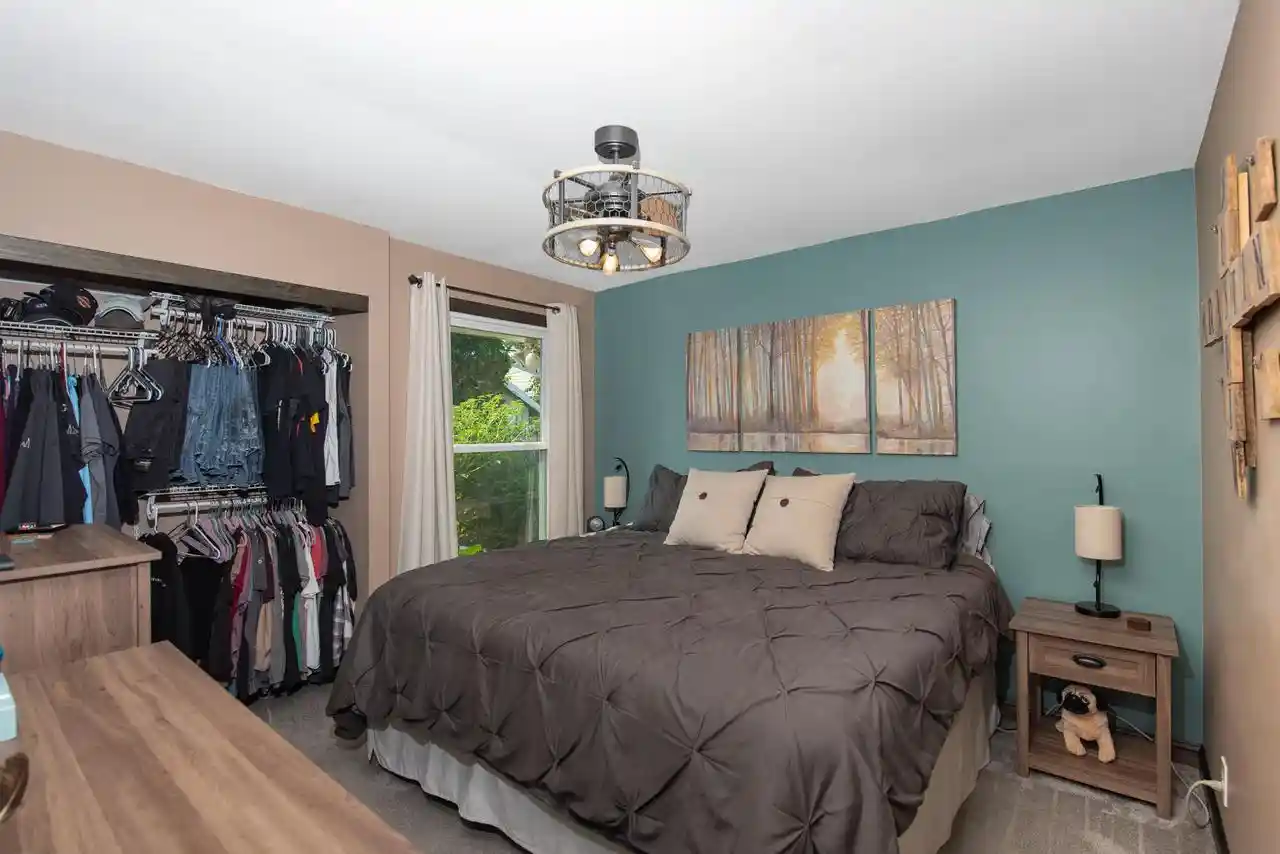 2nd image of 4132 Lasalle Street Street, Racine, WI 53402 | MLS# 1973886
