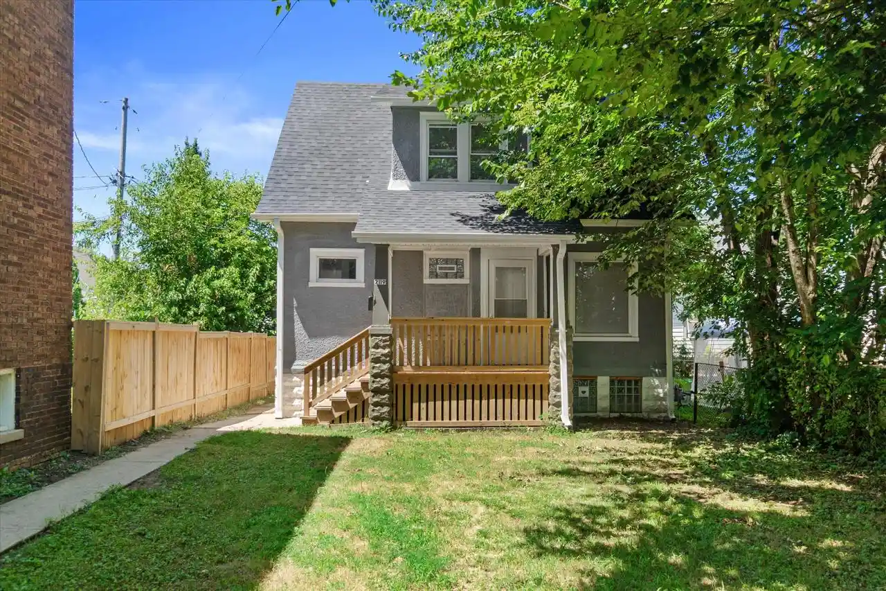 Photo 1 of Single family home for sale at 2119 S Muskego Avenue Avenue, Milwaukee, WI 53215 | MLS# 1973881 | Listing updated on 2026-09-15