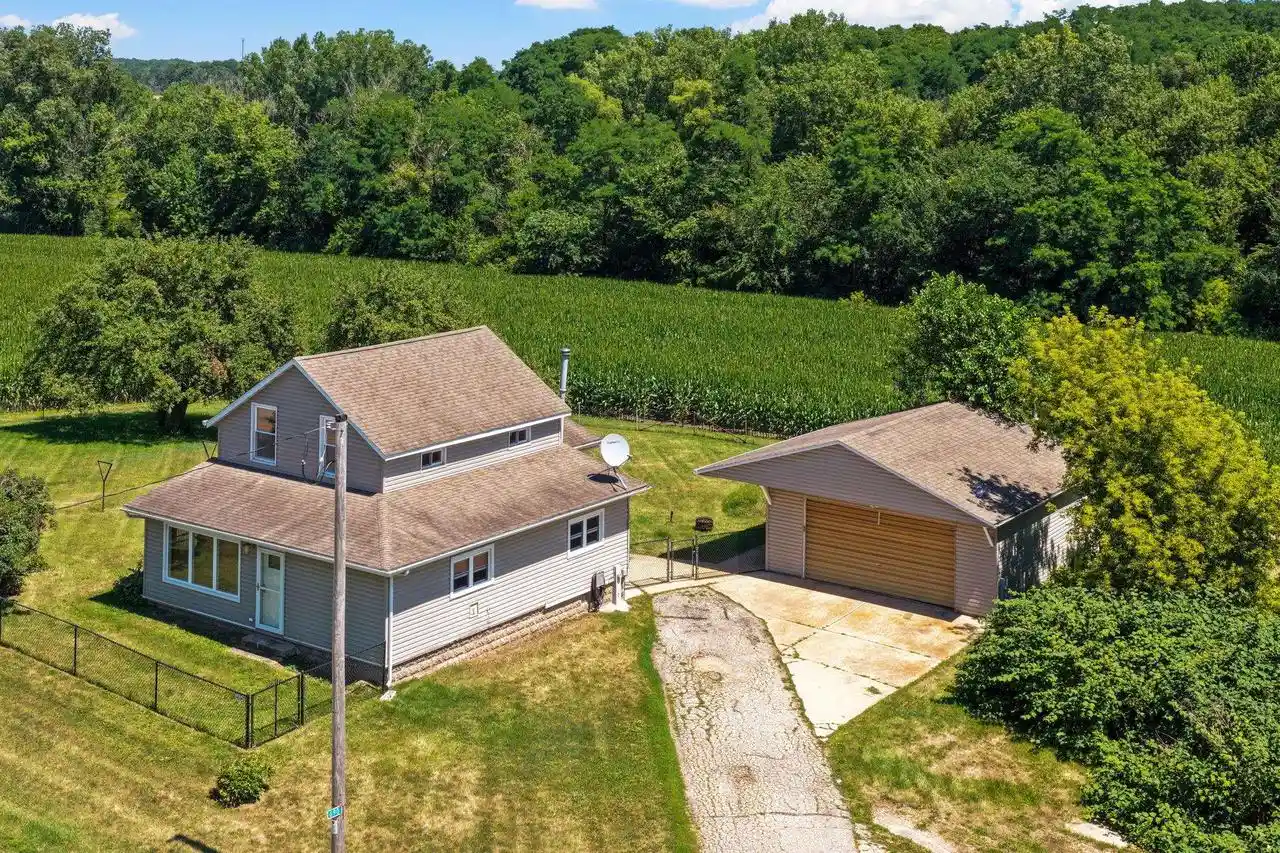 Photo 1 of Single family home for sale at 690 Hwy 14, Oregon, WI 53575 | MLS# 2029201 | Listing updated on 2026-08-05
