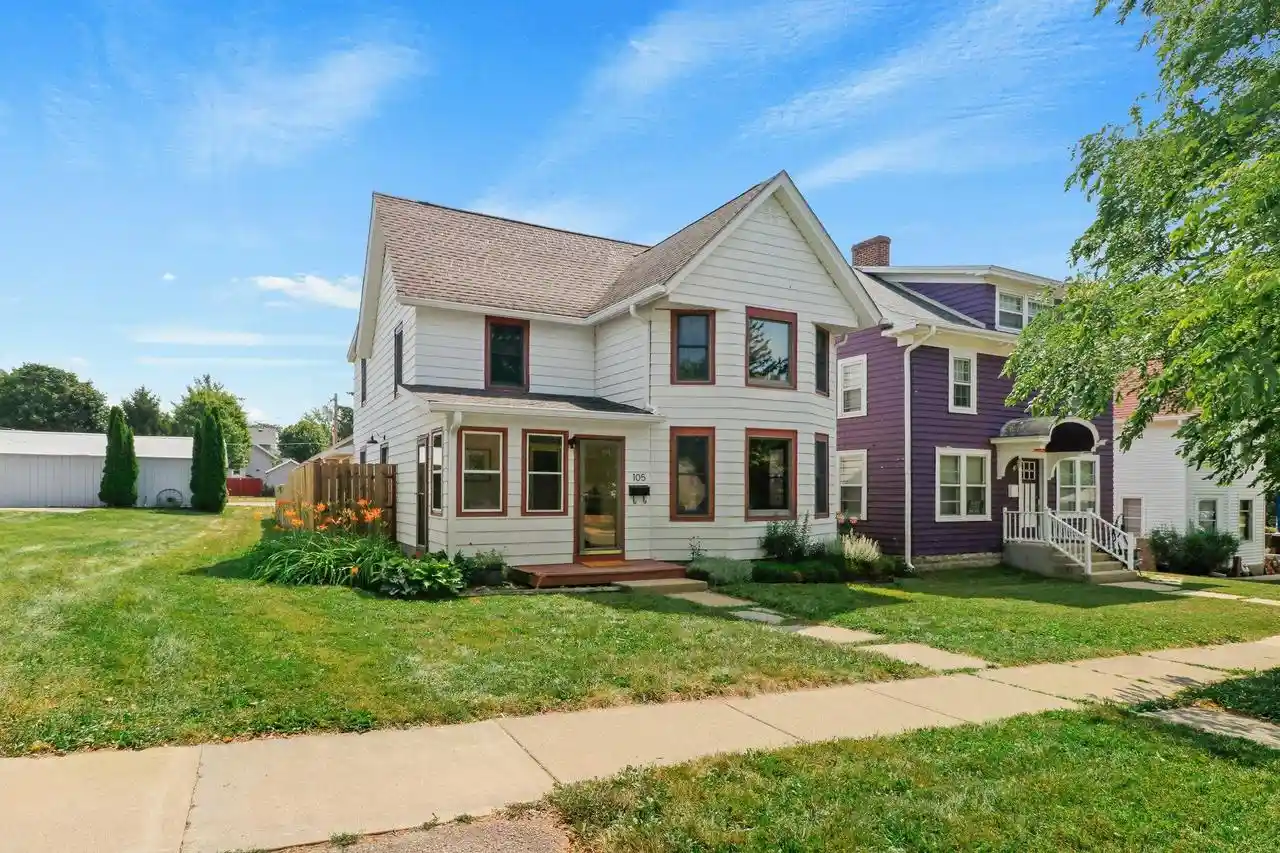 1st image of 105 S 4th Street Street, Mount Horeb, WI 53572 | MLS# 2029203