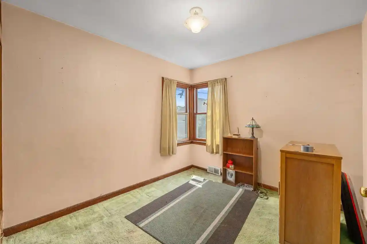 17th image of 1320 Hyde Avenue Avenue, La Crosse, WI 54601 | MLS# 1973894