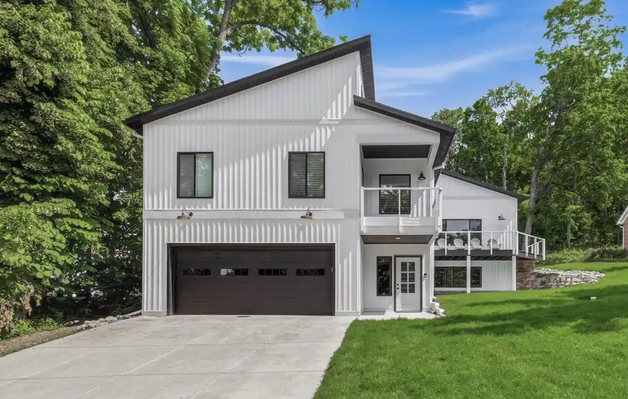 Photo 1 of Single family home for sale at W4437 Basswood Dr Dr, Lake Geneva, WI 53147 | MLS# 1973890 | Listing updated on 2026-09-16