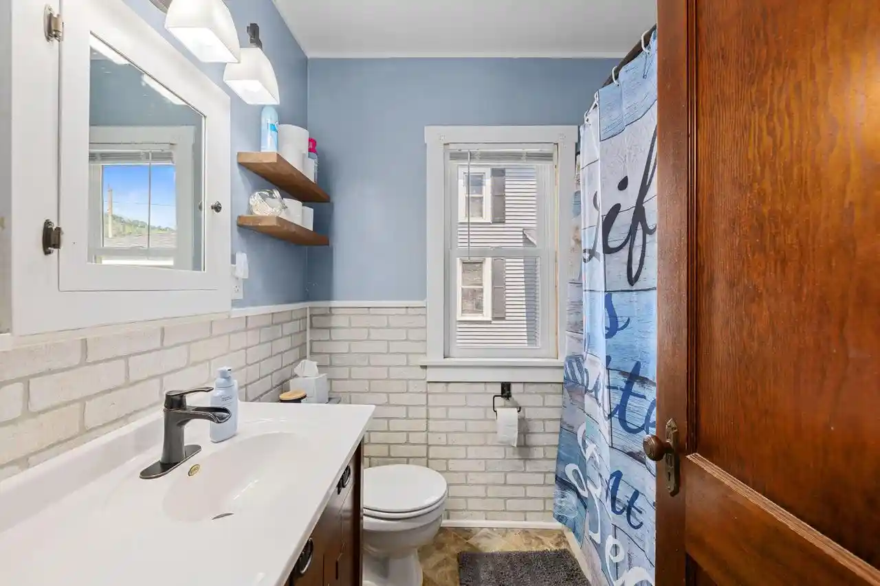 16th image of 716 23rd Street N Street N, La Crosse, WI 54601 | MLS# 1973895