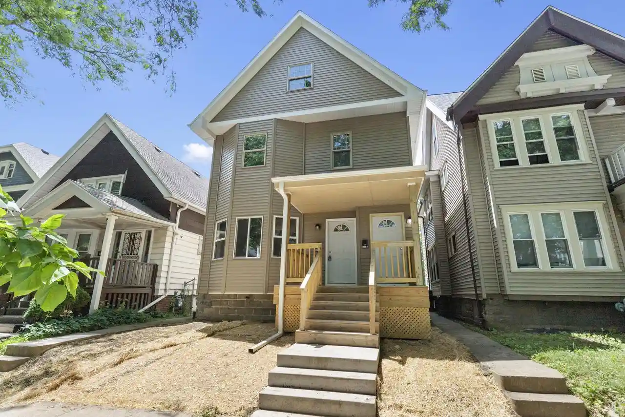 1st image of 3021 N 6th Street Street #3023, Milwaukee, WI 53212 | MLS# 1973904