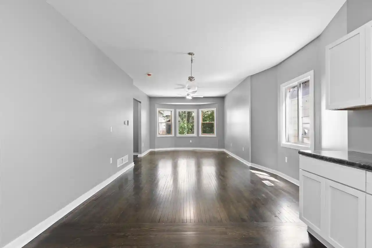 3rd image of 3021 N 6Th St St, Milwaukee, WI 53212