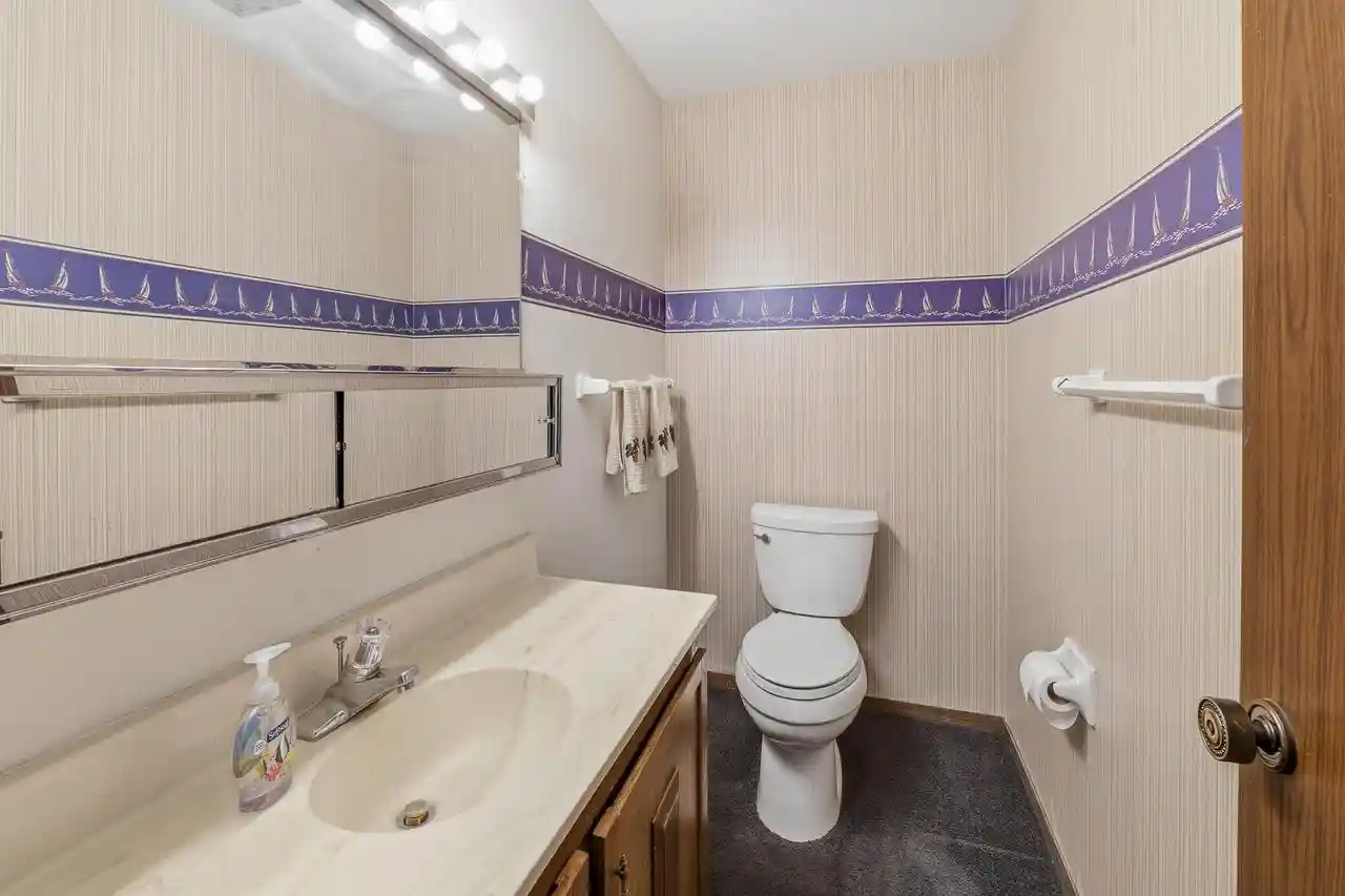 5th image of 81 Point Elkhart Dr Dr, Elkhart Lake, WI 53020 | MLS# 1973915