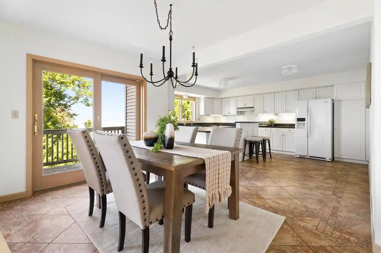 Photo 3 of Single family home for sale at 5181 Edgewater Beach Road Road, Green Bay, WI 54311 | MLS# 50330035 | Listing updated on 2026-09-28