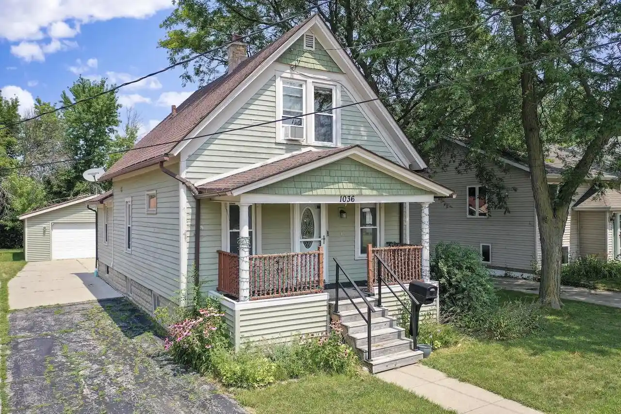 1st image of 1036 W 5th Avenue Avenue, Oshkosh, WI 54902 | MLS# 50330043