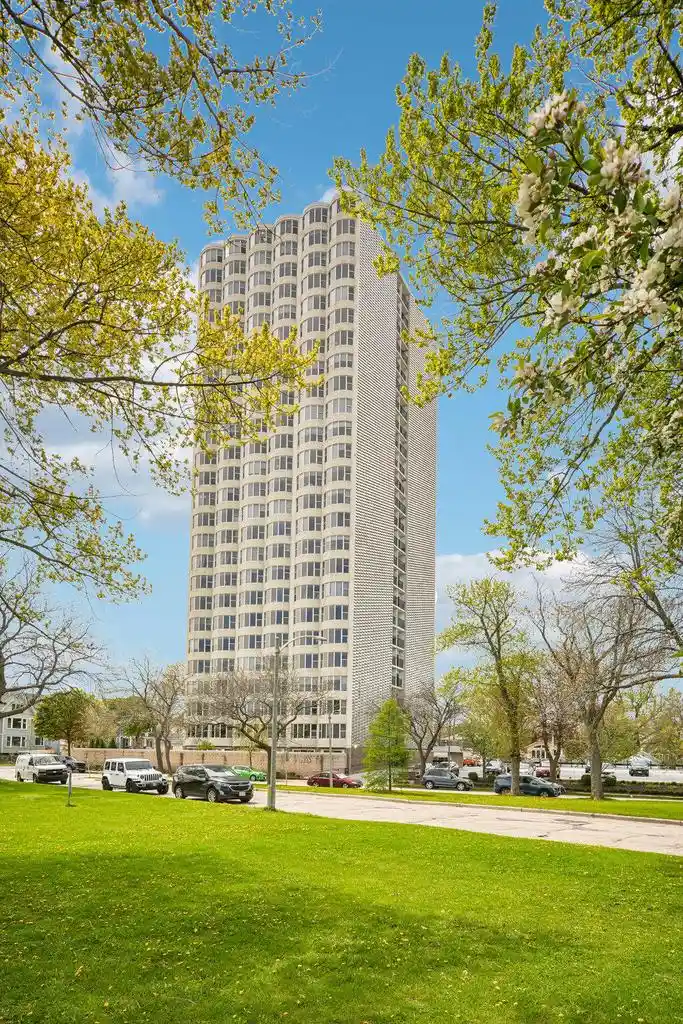 Listing Photo 1 - Condo for sale in building located at 2525 S Shore Dr Dr, Milwaukee, WI 53207 - Unit #14B