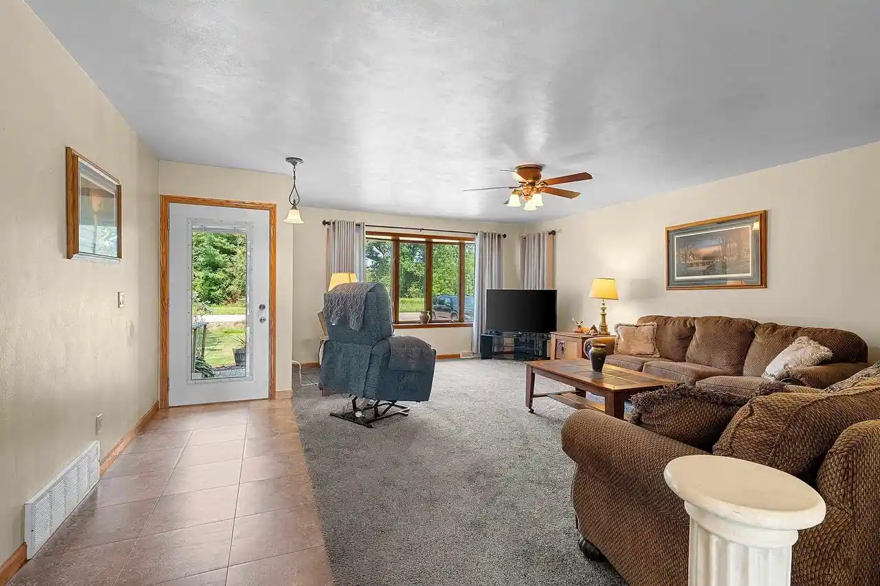 3rd image of N11424 Jepson Road Road, Clintonville, WI 54929 | MLS# 50330041