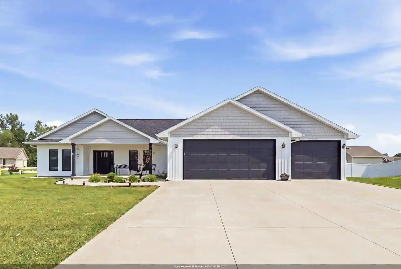 Photo 1 of Single family home for sale at 5372 Pasture Court Court, Omro, WI 54963 | MLS# 50330046 | Listing updated on 2026-09-22