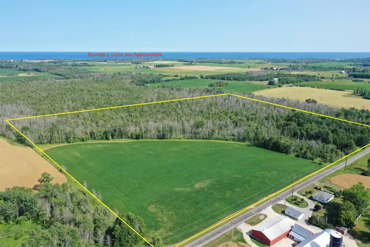 1st image of Wolf River Dr Dr, Algoma, WI 54201 | MLS# 50330051