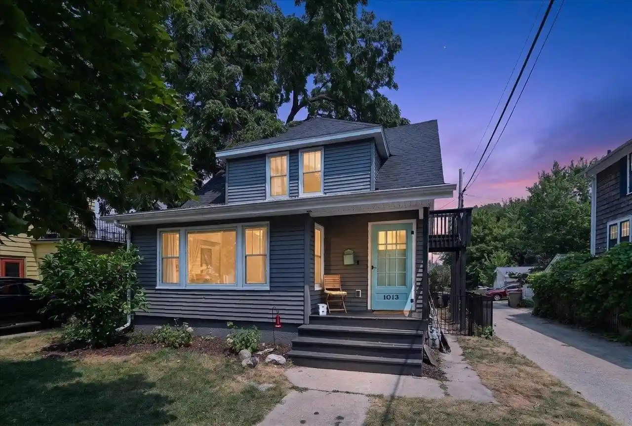 1st image of 1013 Oakland Avenue Avenue, Madison, WI 53711 | MLS# 2029238