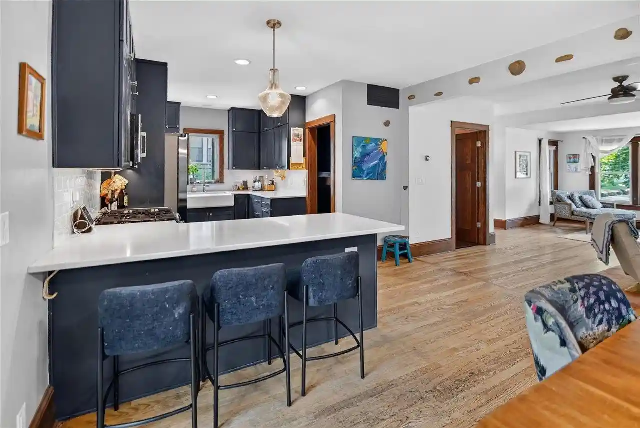 2nd image of 1013 Oakland Avenue Avenue, Madison, WI 53711 | MLS# 2029238