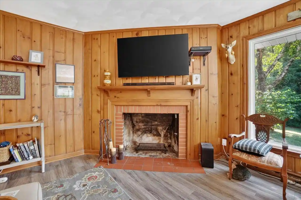 5th image of 507 Apache Dr Dr, Janesville, WI 53545 | MLS# 2029243