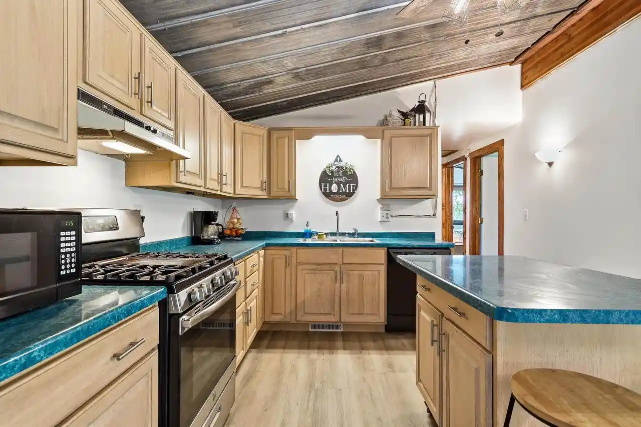 2nd image of 9893 15th Road Road, Almond, WI 54909 | MLS# 50330049