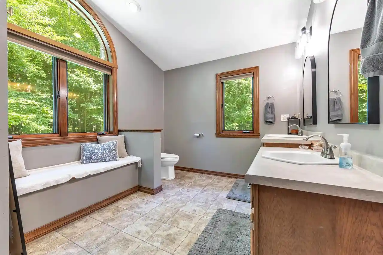 5th image of 7944 Oak Ridge Court Court, Oconto Falls, WI 54154 | MLS# 50330052