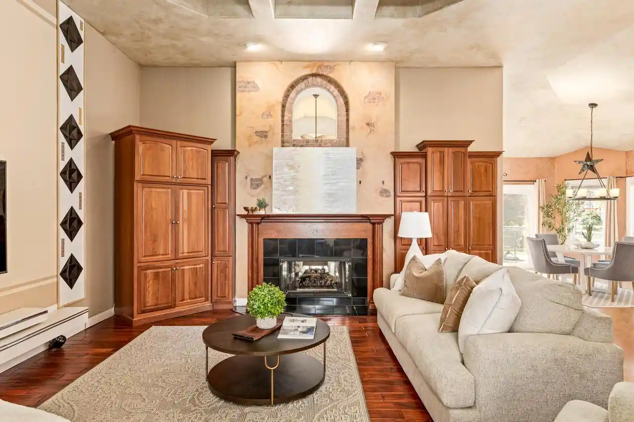 Photo 4 of Single family home for sale at W251s5204 Poppy Flds Rd, Waukesha, WI 53189 | MLS# 1973937 | Listing updated on 2026-10-19