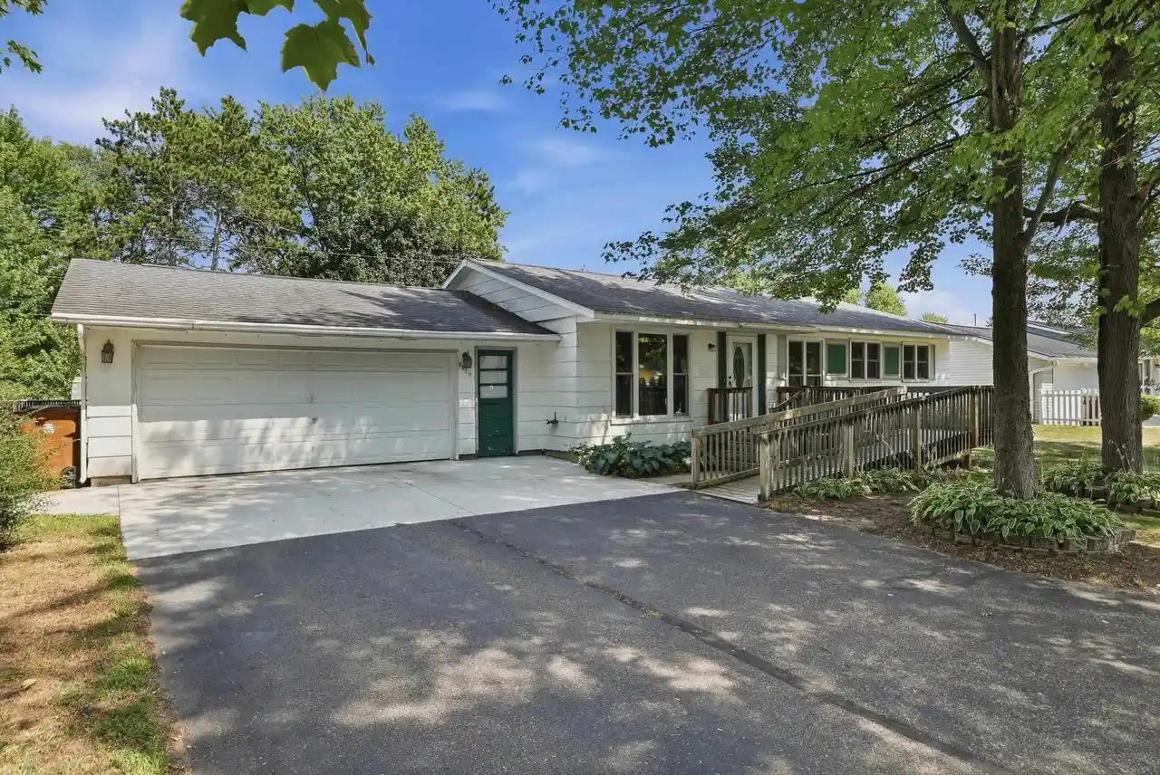 Photo 1 of Single family home for sale at 3279 Lindbergh Avenue Avenue, Stevens Point, WI 54481 | MLS# 22603637 | Listing updated on 2026-08-14
