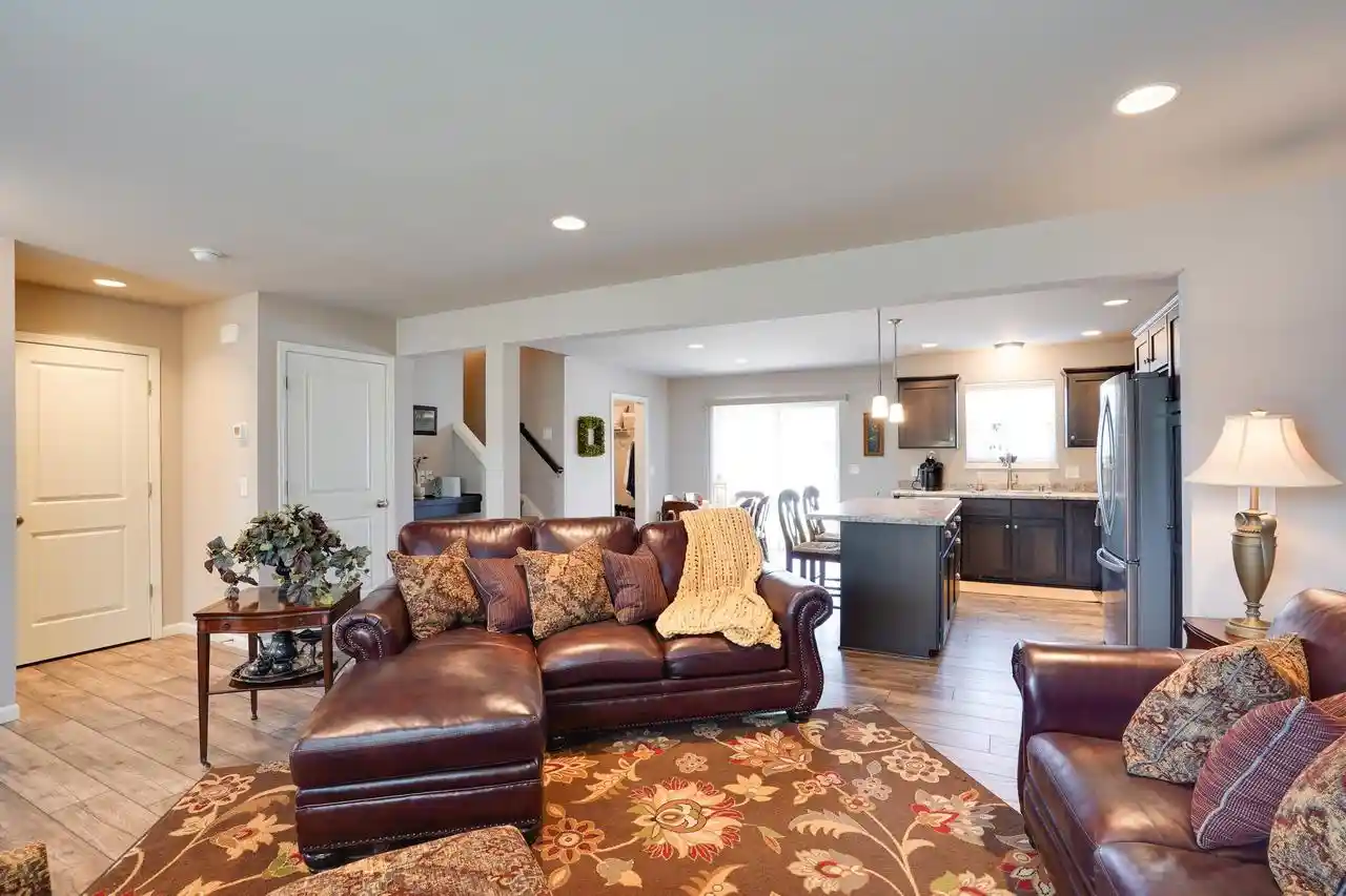 2nd image of 6040 Saturn Dr Dr, Madison, WI 53718 | MLS# 2029247