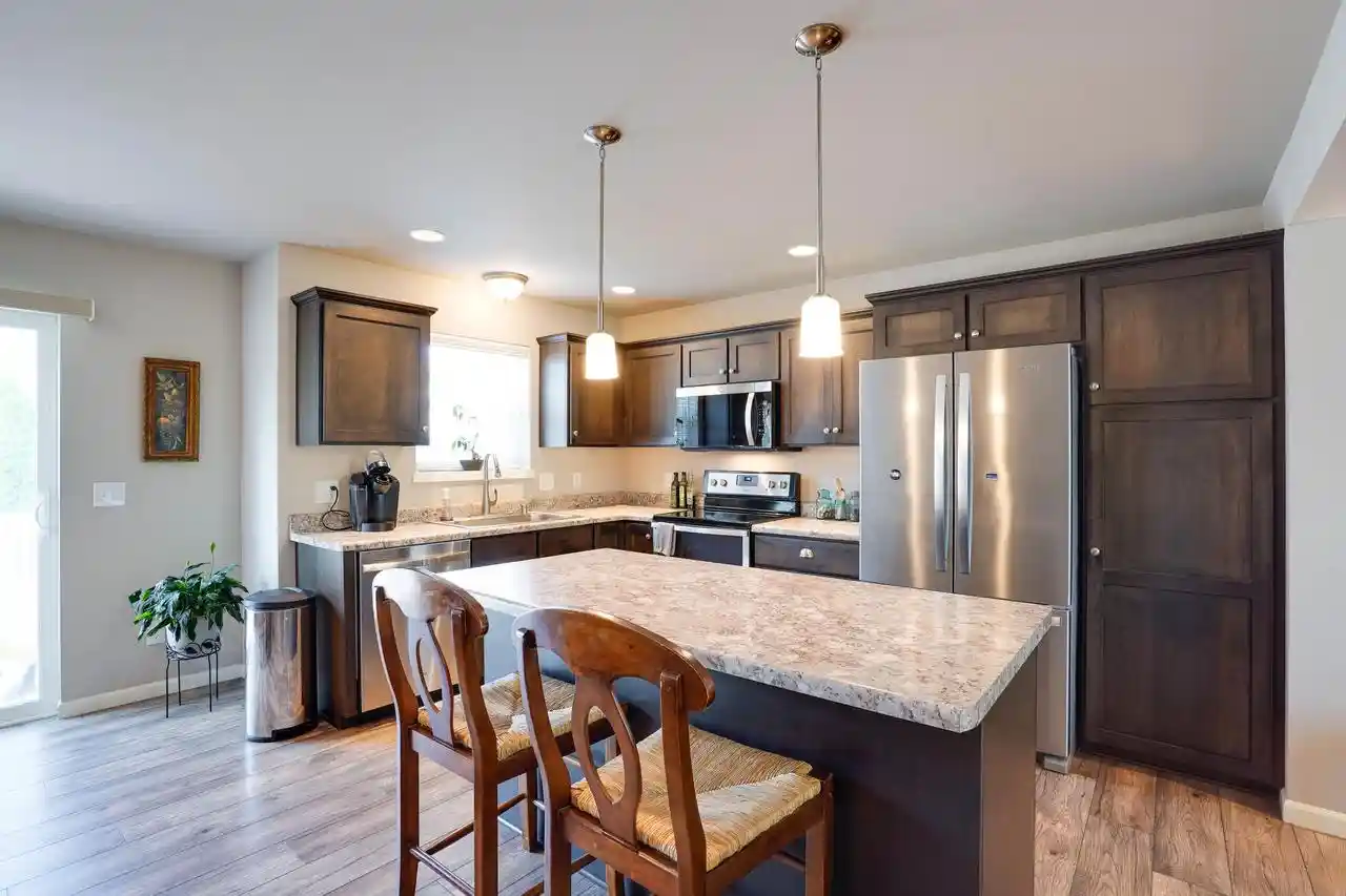 5th image of 6040 Saturn Dr Dr, Madison, WI 53718 | MLS# 2029247