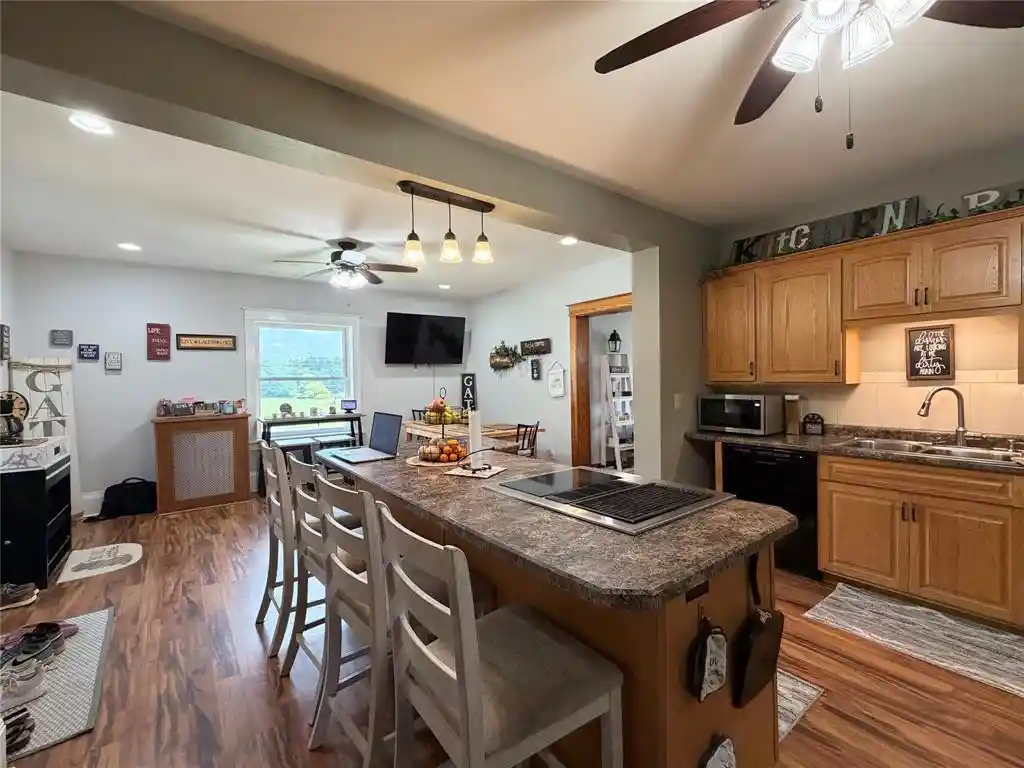 2nd image of 2022 Wheaton St, Chippewa Falls, WI 54729 | MLS# 1603736