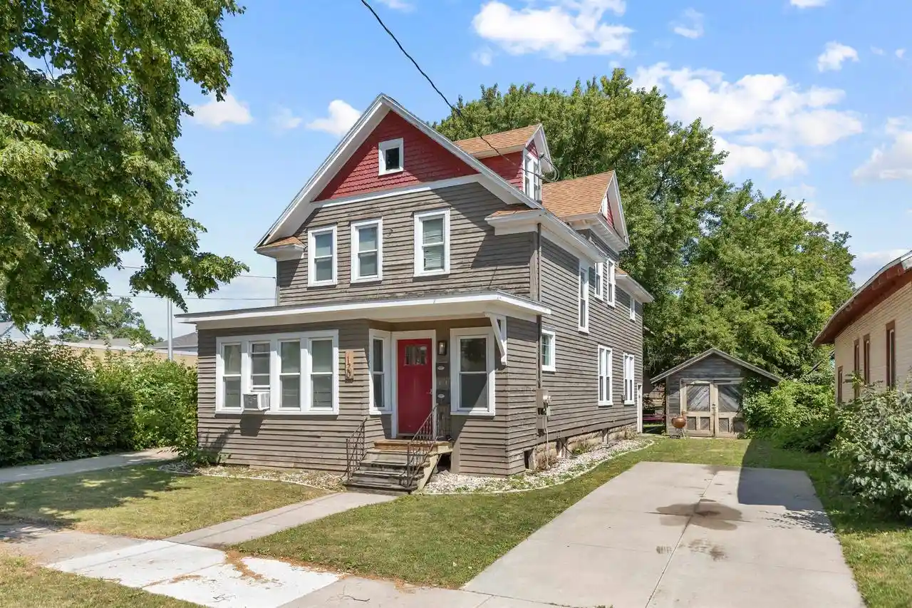 1st image of 120 E Pacific Street Street, Appleton, WI 54911 | MLS# 50330070
