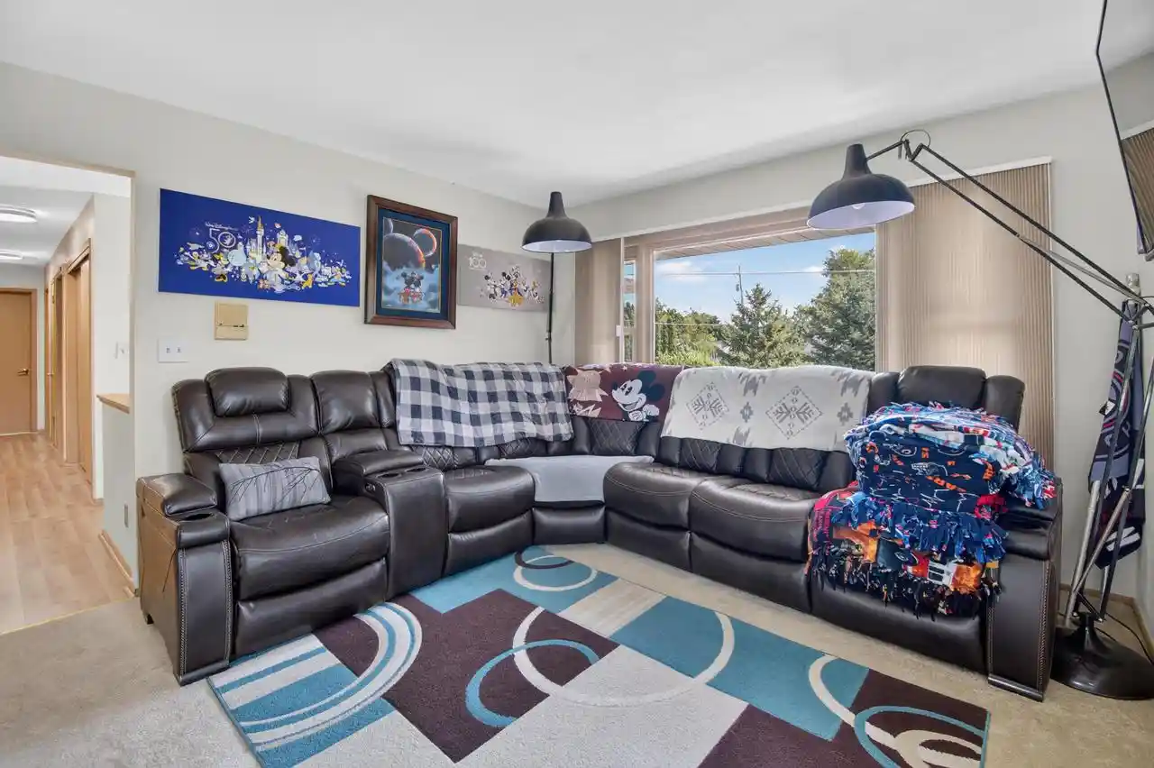 40th image of N2445 Fisk Dr Dr, Burlington, WI 53105 | MLS# 1973952