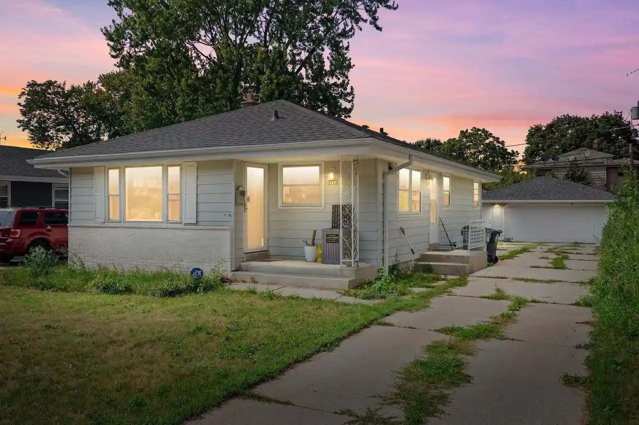 Photo 1 of Single family home for sale at 3712 W Kiley Street Street, Milwaukee, WI 53209 | MLS# 1973960 | Listing updated on 2026-09-15