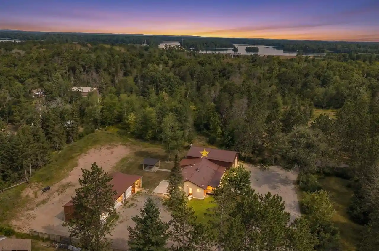 3rd image of N8563 Bluebird Lane Lane, Crivitz, WI 54114 | MLS# 50330077