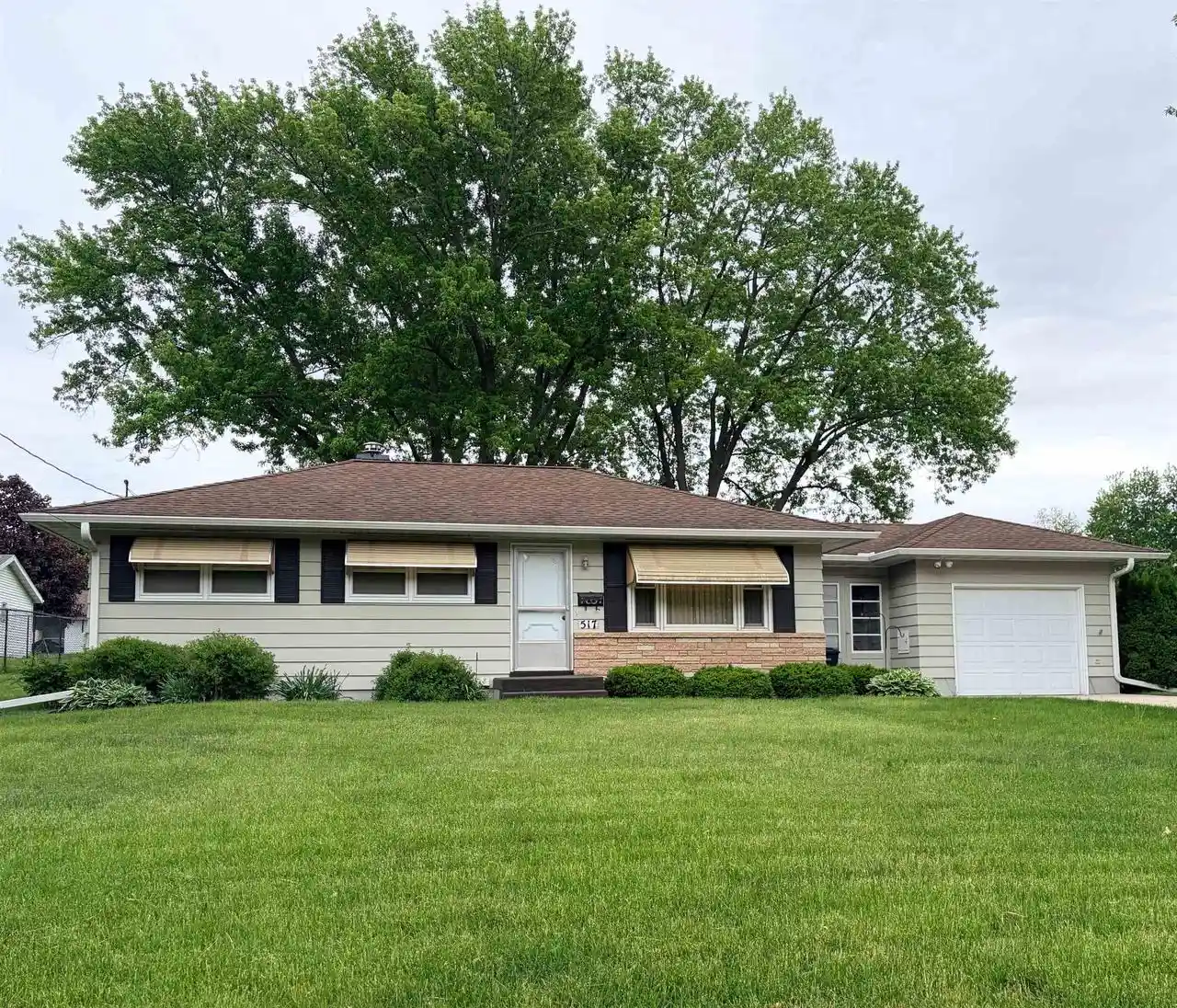 1st image of 517 East Street Street, Stoughton, WI 53589 | MLS# 2029269