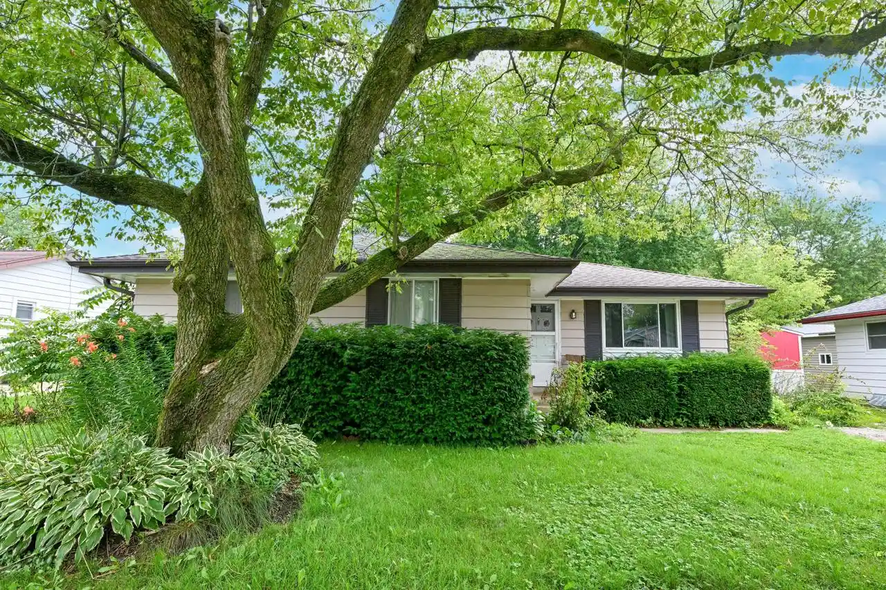 1st image of 6937 Willow Brook Road Road, Racine, WI 53402 | MLS# 1973980
