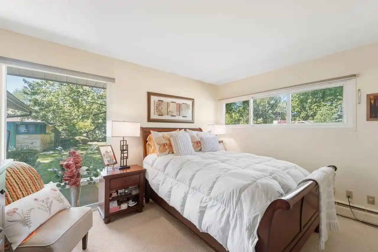 Photo 3 of Single family home for sale at 6684 N Atwahl Dr Dr, Glendale, WI 53209 | MLS# 1973981 | Listing updated on 2026-09-16
