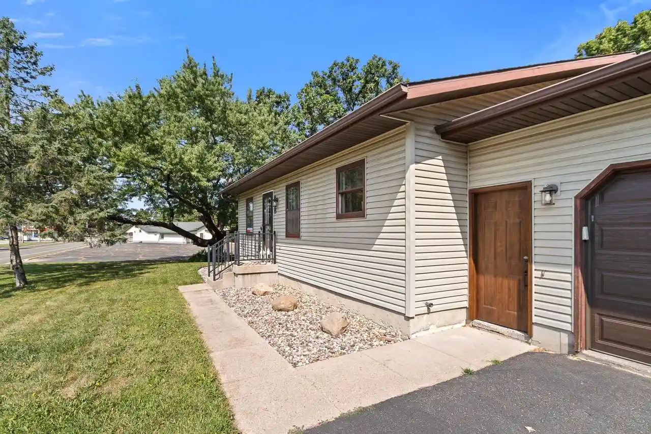 1st image of 719 E North Street Street, Poynette, WI 53955 | MLS# 2029280