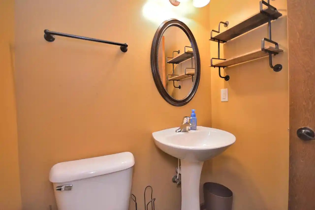 3rd image of 1525 Whitewater Dr Dr, West Bend, WI 53095 | MLS# 1973986